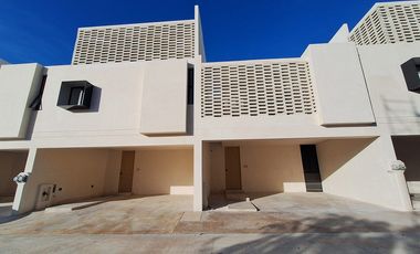 Casa en renta privada  Pájaro en Piedra, Tixcuytun