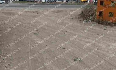 Terreno sobre Carretera Colombia