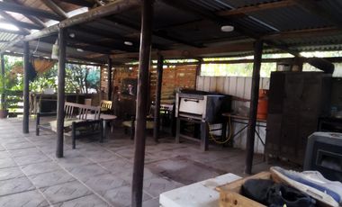 EN VENTA CASA CON AMPLIO TERRENO EN PIRQUE $ 220 MILLONES