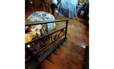 EN VENTA CASA CON AMPLIO TERRENO EN PIRQUE $ 220 MILLONES