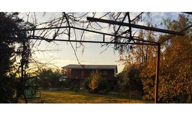 EN VENTA CASA CON AMPLIO TERRENO EN PIRQUE $ 220 MILLONES