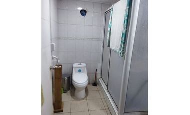 EN VENTA CASA CON AMPLIO TERRENO EN PIRQUE $ 220 MILLONES