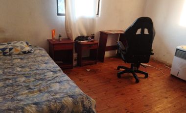 EN VENTA CASA CON AMPLIO TERRENO EN PIRQUE $ 220 MILLONES