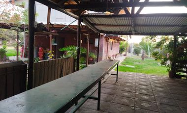 EN VENTA CASA CON AMPLIO TERRENO EN PIRQUE $ 220 MILLONES