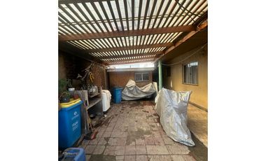 ¡AMPLIA CASA FAMILIAR EN LA FLORIDA, VILLA O’HIGGINS!