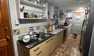 Casa En Venta A Pasos Del Centro De Quilicura
