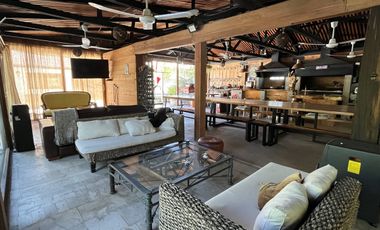 Casa En Venta En Requínoa Con Jardín