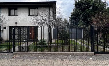 Casa En Venta En Alameda Rancagua Con Jardín Y Terraza