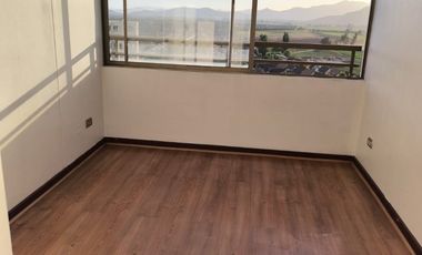 Arriendo frente Mall Maipu