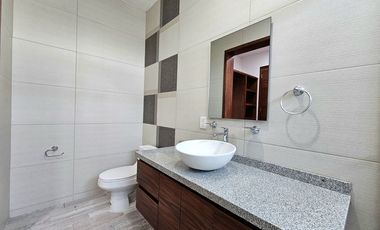 Casa en Renta en Zimalta