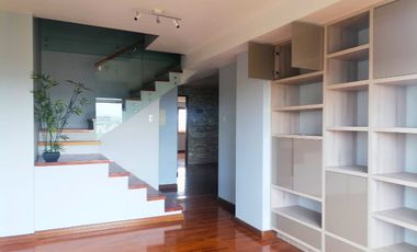 EXCLUSIVO PENTHOUSE EN LOS ÁNGELES, 300 M2 TOTALES!!!!