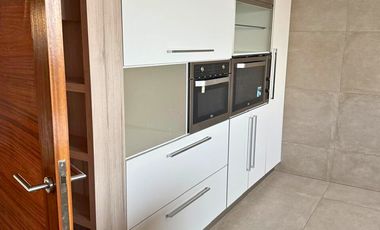 EXCLUSIVO PENTHOUSE EN LOS ÁNGELES, 300 M2 TOTALES!!!!