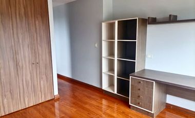 EXCLUSIVO PENTHOUSE EN LOS ÁNGELES, 300 M2 TOTALES!!!!