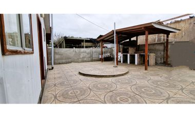 Venta de casa de 81 m2, en terreno de 247 m2., en Los Molles.