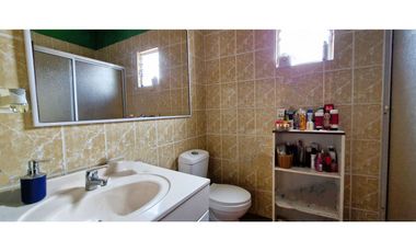 Venta de casa de 81 m2, en terreno de 247 m2., en Los Molles.