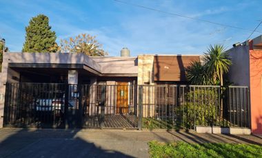 Casa Americana 3 ambientes mas escritorio