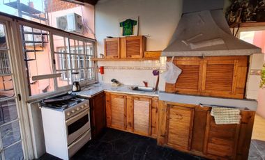 Casa Americana 3 ambientes mas escritorio