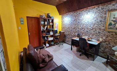 Casa Americana 3 ambientes mas escritorio
