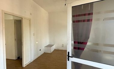 Casa PH de 3 amb. en 2 plantas con 2 baños y terraza. V.Alsina.LANUSO.EN VENTA. APTO CREDITO