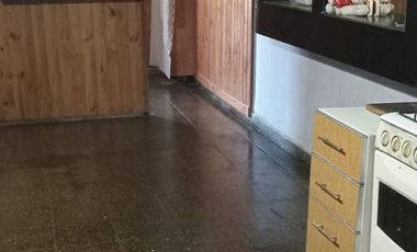 casa con dos locales