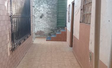 casa con dos locales