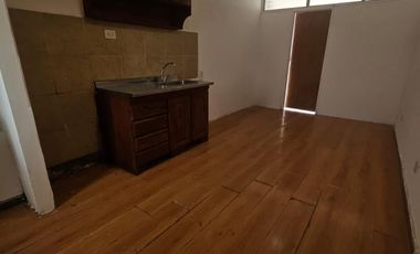 LINDO Y LUMINOSO PH 2 AMB EN 1° PISO CARAPACHAY