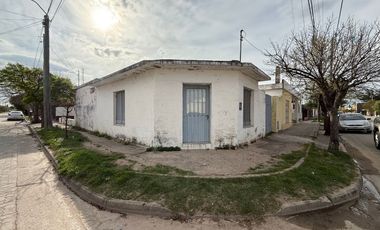 AMPLIA CASA EN CENTRO DE VILLA DEL TOTORAL