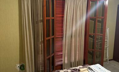 Venta casa refaccionada a nueva en barrio Las Palmas