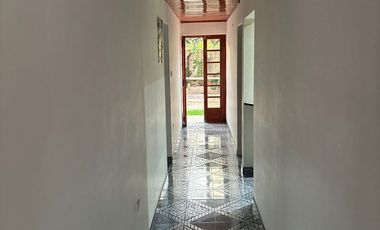 Venta casa refaccionada a nueva en barrio Las Palmas