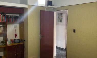 Venta casa refaccionada a nueva en barrio Las Palmas