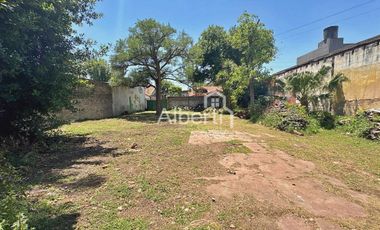 VENTA LOTE TERRENO EN HAEDO NORTE A DOS CUADRAS DE LA ESTACIÓN.