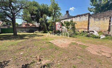 VENTA LOTE TERRENO EN HAEDO NORTE A DOS CUADRAS DE LA ESTACIÓN.