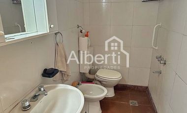ALQUILER P.H. 3 AMBIENTES EN HAEDO NORTE.
