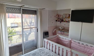 PH 2 AMB EN TRIPLEX CON TERRAZA PROPIA