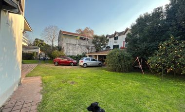 CHALET DE 5 AMB SOBRE IMPORTANTE LOTE