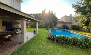 CHALET DE 5 AMB SOBRE IMPORTANTE LOTE