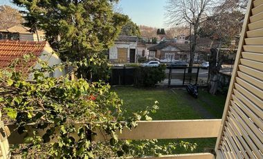 CHALET DE 5 AMB SOBRE IMPORTANTE LOTE