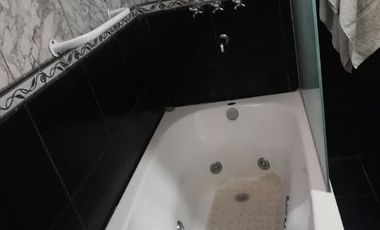 Casa con quincho y pileta Pilar, Del Viso