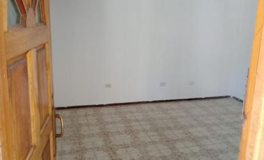 Alquiler PH tipo casa de 3 ambientes - frente - patio - La Tablada