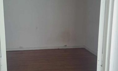 CASA TRES AMBIENTES CON COCHERA