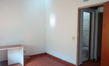 Dúplex a 2 cuadras de la estación y transporte - ¡Imperdible