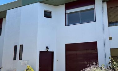 DUPLEX EN  VENTA  DE 4 AMBIENTES -BARRIO CARTERO