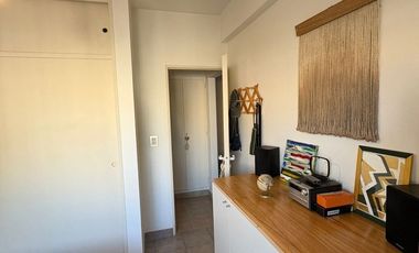 DEPARTAMENTO 2 AMBIENTES EN PRIMER PISO