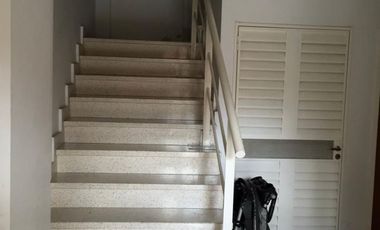 DEPARTAMENTO 2 AMBIENTES EN PRIMER PISO