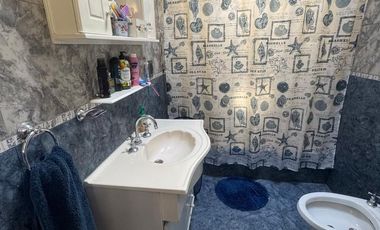 Excelente oportunidad, casa en lote propio