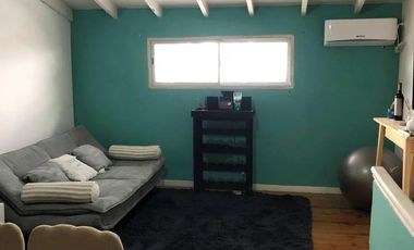 VENTA - DUPLEX 3 AMBIENTES C/BALCÓN - EN IMPECABLE ESTADO