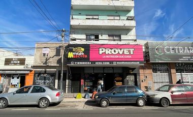 Departamento de 3 Ambientes Reciclado en San José. Apto Crédito.