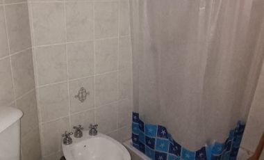 VENDO CASA C/AMPLIO TERRENO EN SAN CAYETANO