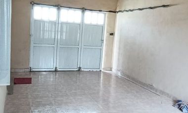 VENDO CASA C/AMPLIO TERRENO EN SAN CAYETANO