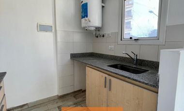 DEPARTAMENTO 2 AMB EN CASEROS - TRES DE FEBRERO